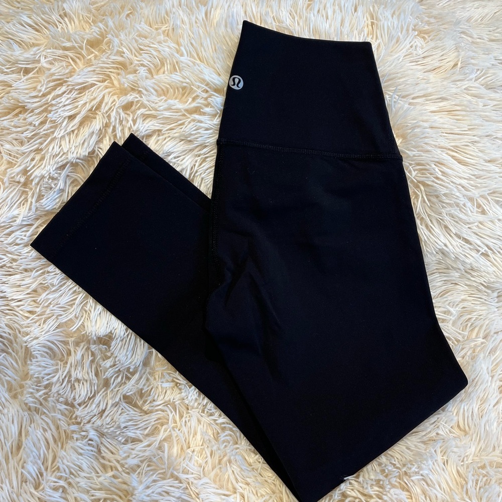 SZ 2 LULULEMON CAPRIS